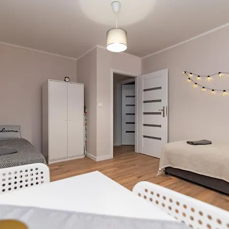Regem Wola * Warsaw